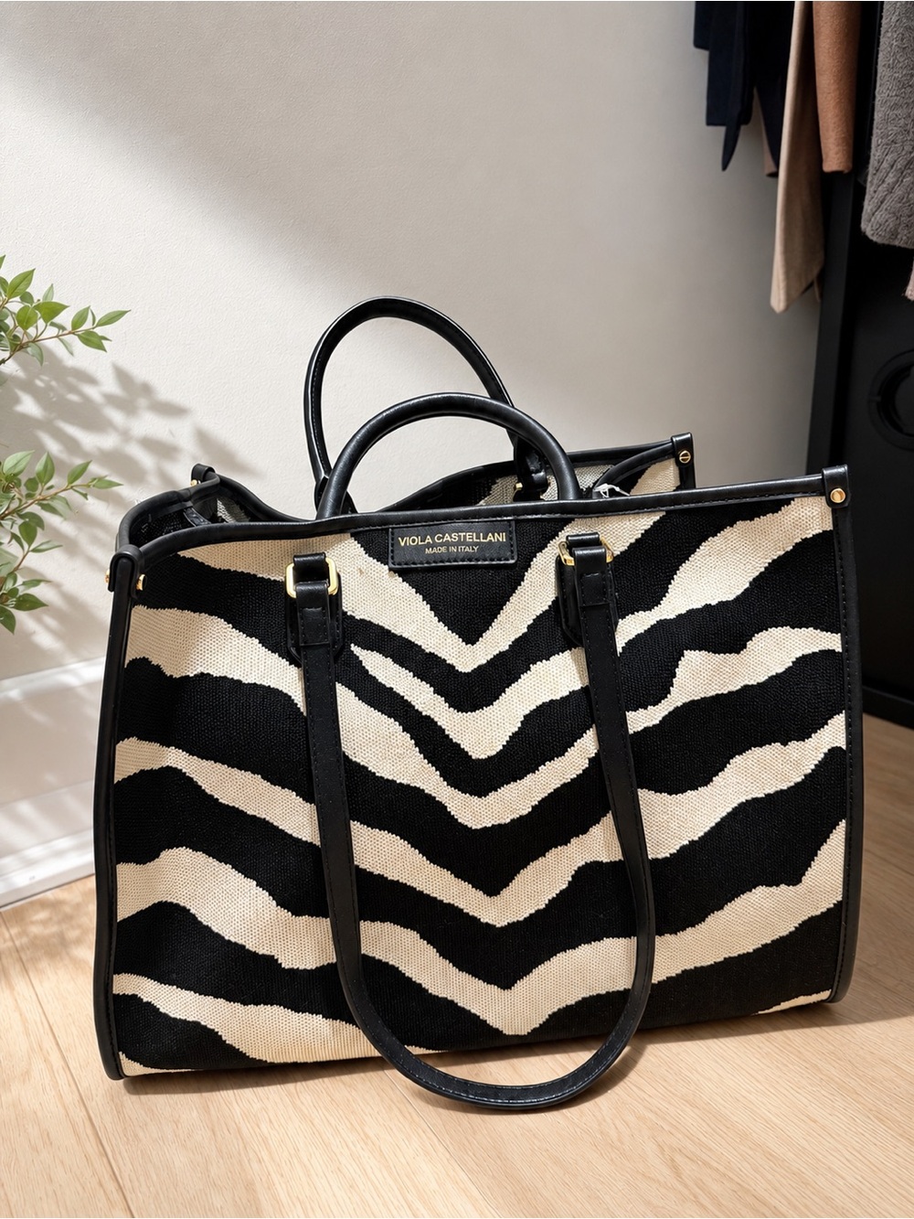 Viola Castellani Black & Cream Zebra-Pattern Tote
